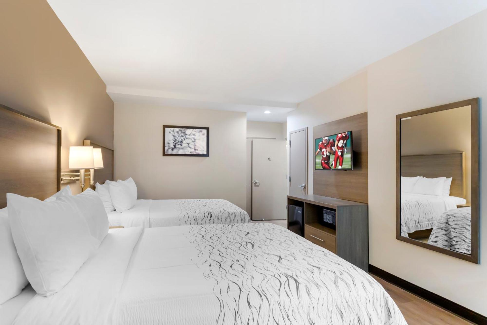 Red Roof Inn Plus Jamaica, Ny - Jfk Airport Нью-Йорк Экстерьер фото
